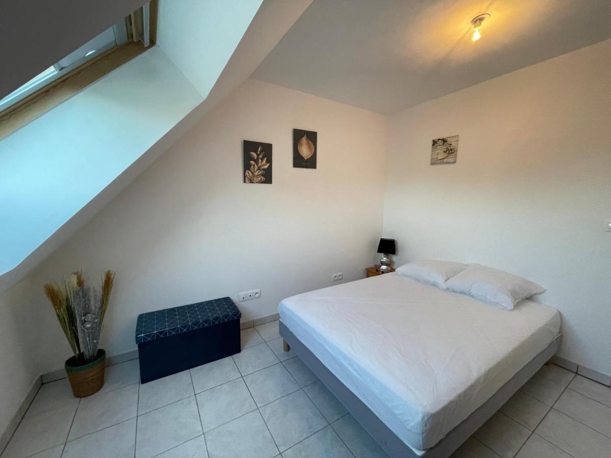 Chez Nous -Parking Gratuit Et Wifi A Vierzon Lägenhet Exteriör bild